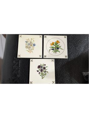 Het Tegelhuis Hand-Painted Floral Ceramic Tiles Set of 3, White Multi-color